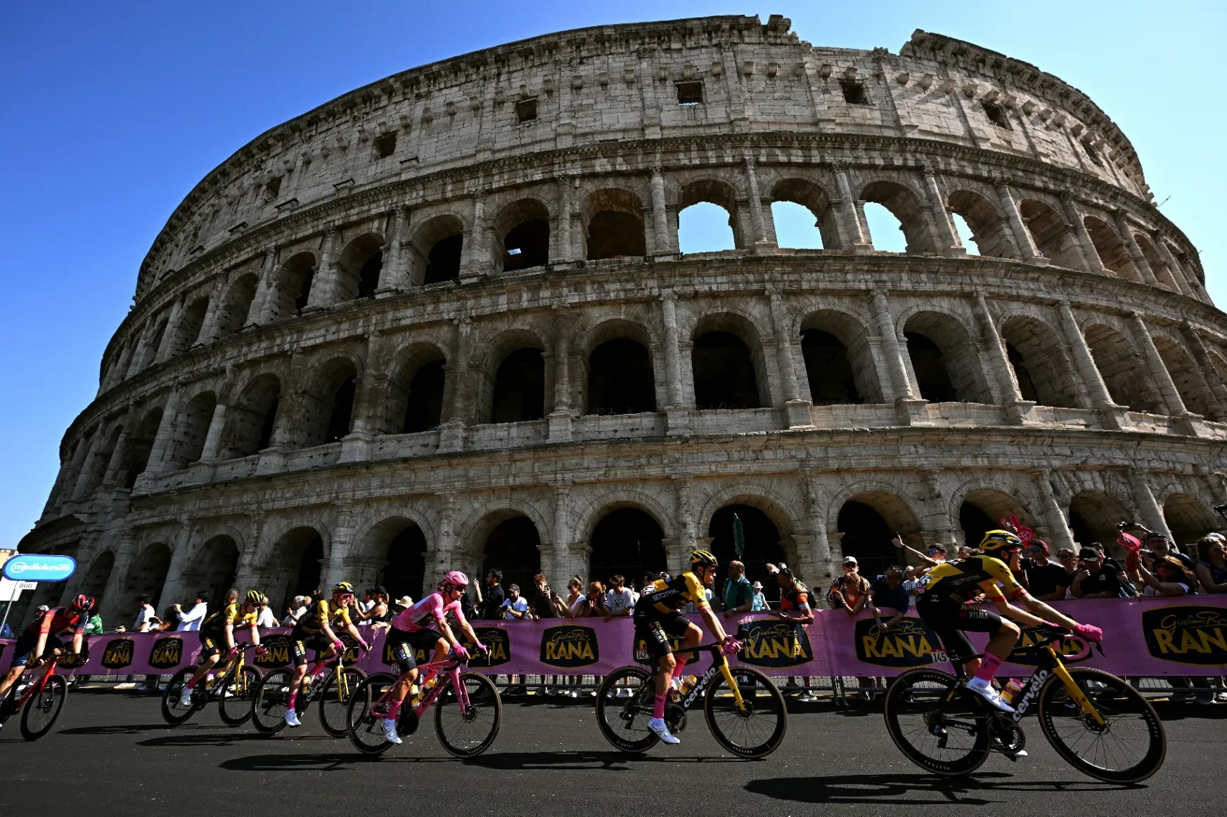 Az óriási dráma után egy meseszerű történettel zárult a Giro d'Italia