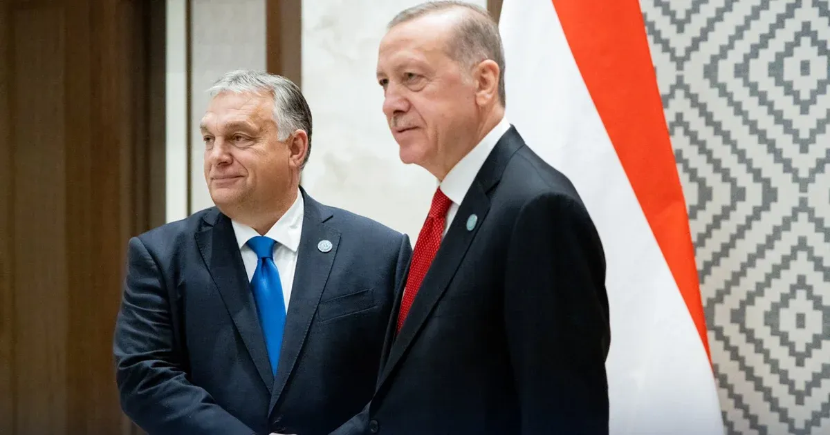 Még be sem fejezték a szavazatszámlálást, Orbán már gratulált Erdoğan győzelméhez