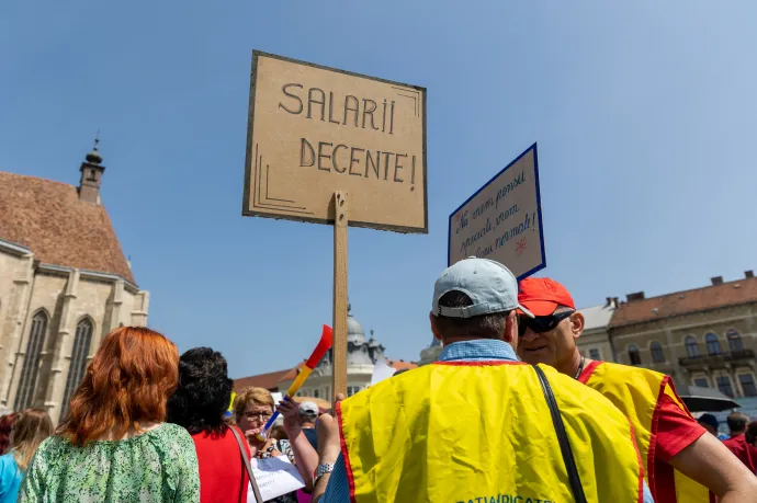 A kormány megtette az újabb ajánlatát a tanároknak, bruttó 1000 lejjel emelné meg a fizetésüket