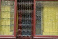 Magyarország: gazdasági okok miatt zárva