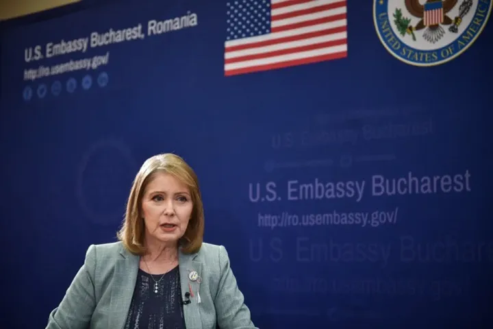 Az Egyesült Államok romániai nagykövete: Magyarországnak tiszteletben kell tartania a többi EU-tagállam területi integritását