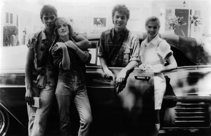 Nick Corri, Amanda Wyss, Johnny Depp és Heather Langenkamp A rémálom az Elm utcában című film egyik jelenetében, 1984-ben – Fotó: Michael Ochs Archives / New Line Cinema / Getty Images