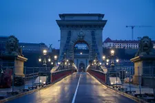 Medián: A budapestiek 58 százaléka támogatja az autómentes Lánchíd ötletét