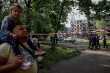 Rakétatámadás érte Zelenszkij szülővárosát, többen meghaltak
