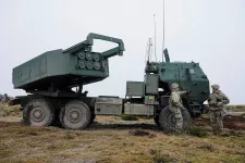 Blokkolt fegyvereladás: a honvédelmi minisztérium szerint nem is akarunk HIMARS-rakétarendszert venni