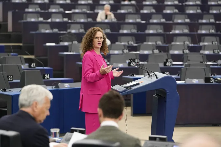 Sophie in 't Veld holland EP-képviselő a szerdai plenáris ülésen – Fotó: Philippe Buissin / Európai Parlament