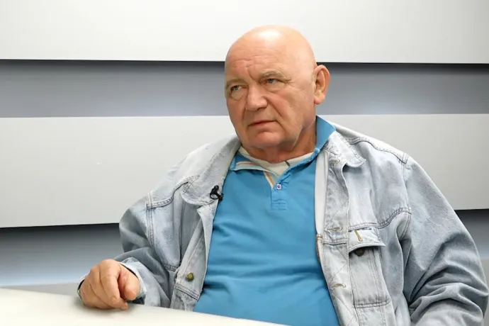A Fidesz után újra szocialista lett Simicska Lajos barátja, aki szörnyecskének nevezte Gyurcsányékat