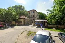 Az önkormányzat tudta nélkül árverezi el az állam az újpesti Árpád kórház épületét