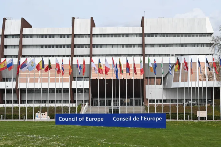 A kormány felső vezetőiről szóló szabályoknál is hiányokat lát az európai korrupcióellenes csoport