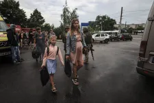 Az ukránok szerint az oroszok 150 gyereket hurcoltak el illegálisan Luhanszkból