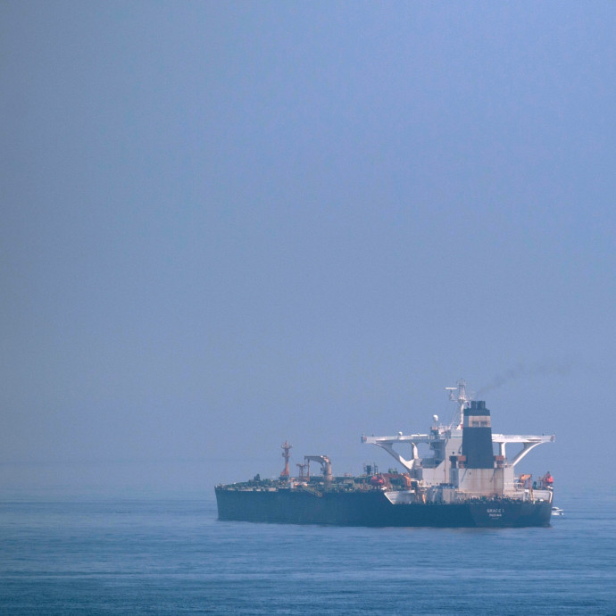 Irán ismét a világpiacra bocsátja az olaját, ami kihathat a benzinárra