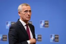 Jens Stoltenberg maradhat a NATO főtitkára