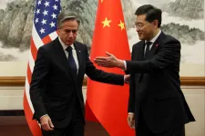 Feszültséget enyhíteni utazott az amerikai külügyminiszter Pekingbe