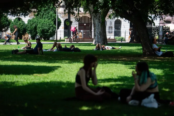 Másodfokú hőségriasztás lépett életbe, magas lesz az UV-sugárzás is