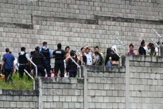 Legalább 41 ember meghalt egy hondurasi női börtönben kitört lázadás során