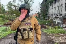 Az ukránok kiszorítanak minket, vérben fürdünk – keményen bírálta az orosz vezetést a Wagner-vezér