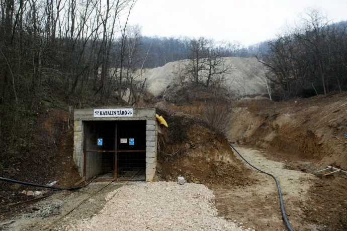 A hétvégi esőzések miatt megint sárlavina zúdult Recskre