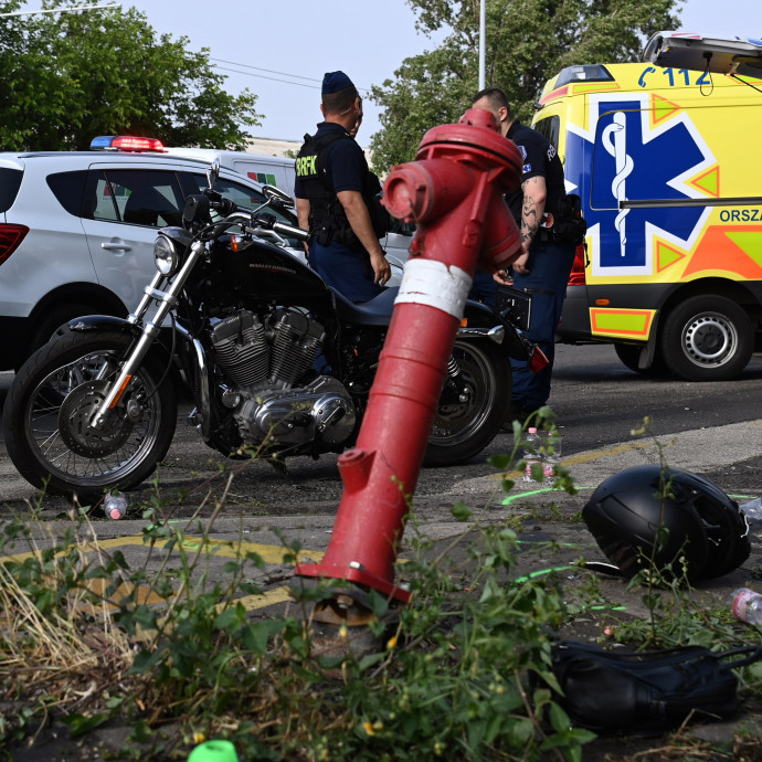 A harley-s motorosok lettek Budapest új bulituristái