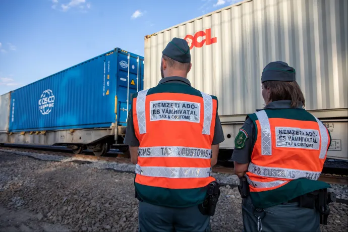 Akár több száz kilométerre is átvezényelhetők lehetnek a pénzügyőrök