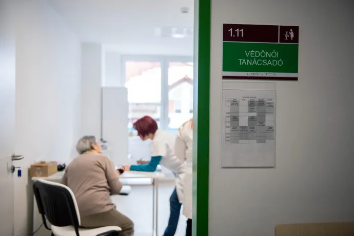 Országos Kórházi Főigazgatóság: 24 védőnő felmond, 21 nyugdíjba megy