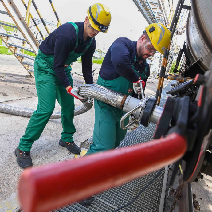 Európa-rekorder lesz Magyarország, ha a kormány újabb százezreket tud munkába állítani