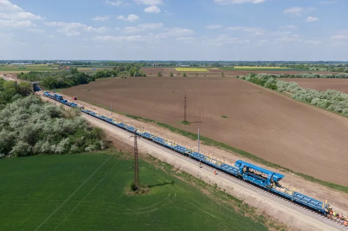 Mészáros Lőrinc cége leállította a munkát a Szeged–Röszke vasútvonalon