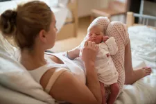 A 23 és 32 év közötti életkor a legideálisabb a szülésre a Semmelweis Egyetem friss kutatása szerint