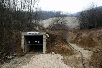 Két hét alatt kivizsgálta és elutasította Tordai Bence feljelentését a rendőrség a recski sárlavina ügyében