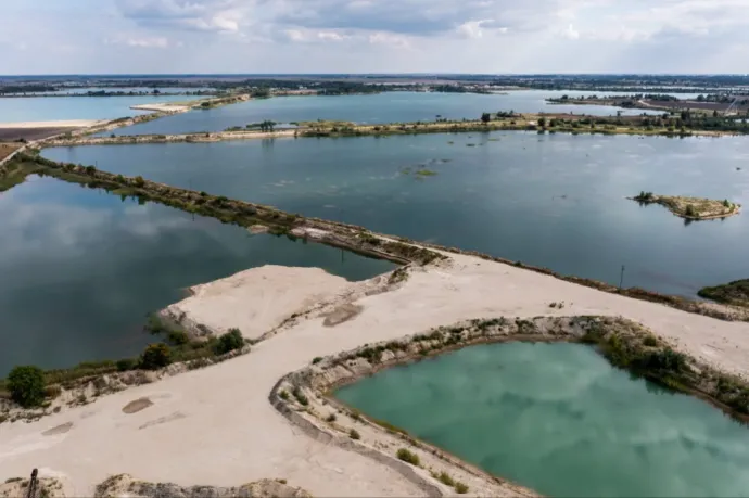 European Court of Justice: a foreign company cannot be prohibited from buying up a Hungarian gravel quarry