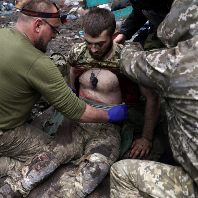 Zakatol a vérszivattyú, ki morzsol fel kit Ukrajnában?