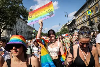 Képek a Pride-ról – védőfólia nélkül