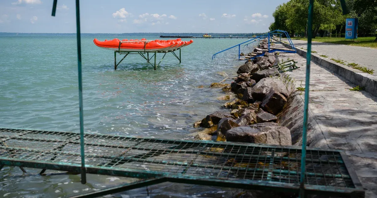 Egy felmérés szerint a magyarok 41 százaléka nem tervez nyaralni idén, többségüknek nincs rá pénze