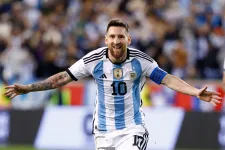 Messi aláírta a szerződését a Miamival: két és fél évig Amerikában fog focizni