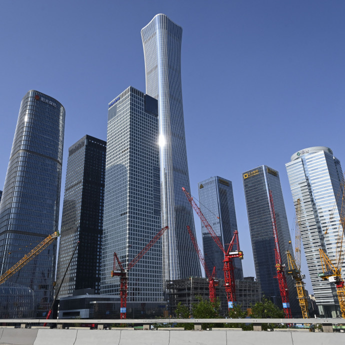 Hat százalék a növekedés, nincs infláció, elemzők szerint ez a válság jele Kínában