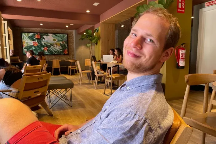 Telex Neked #123: Kongó Balaton, zokogó teniszező és propaganda