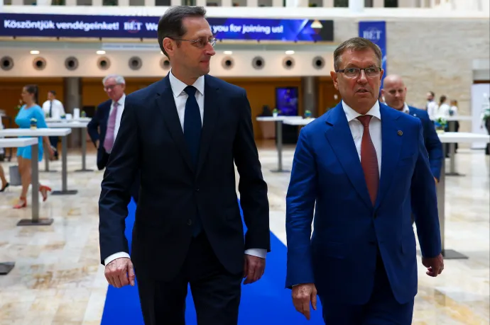 Varga Mihály törvényt módosítana, hogy ne kelljen kifizetniük az MNB 2300 milliárdos veszteségét