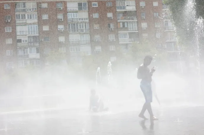 Viharokra számíthatunk a hétvégén, kánikulára a jövő héten