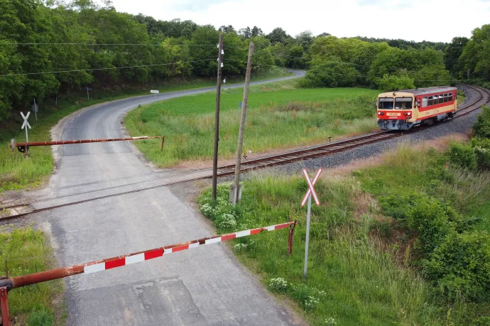Augusztustól tíz vasúti mellékvonalat bezár a MÁV