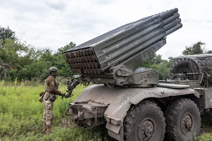 Orosz és ukrán kazettás bombáktól is sérülhettek meg újságírók a fronton