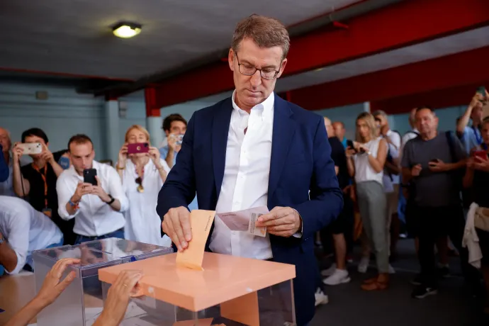 Spanyol választás: a konzervatívok győztek, de a szélsőjobbal együtt is kevesen vannak