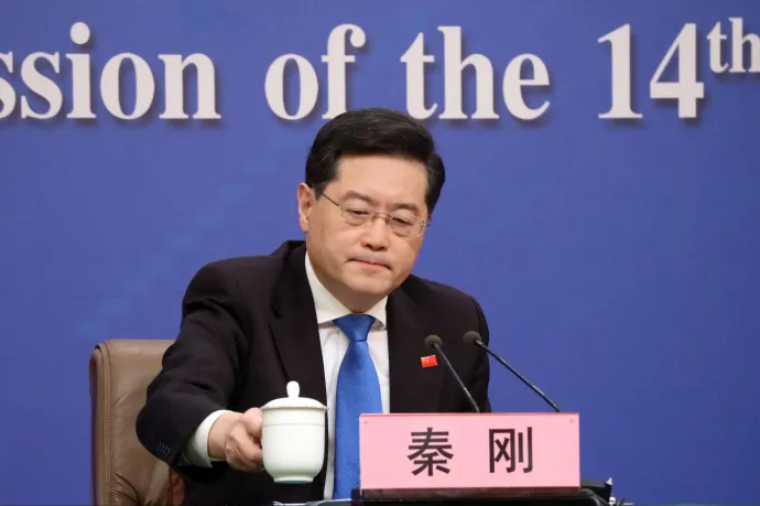 Fontos bizalmi emberétől vált meg a kínai elnök