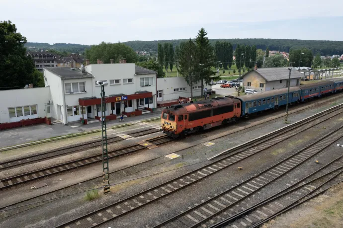 Közlekedő Tömeg: Uniós jogszabályt sérthet az, hogy bezárnak tíz vasúti mellékvonalat