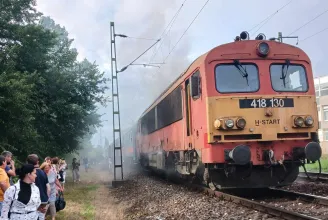 MÁV egy átlagos szerdán: kigyulladt egy mozdony Zugló és Kőbánya-Kispest között, megborult a vonatközlekedés