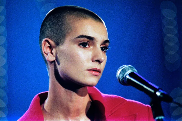 Sinéad O’Connor idő előtti halálában az a legszomorúbb, hogy elkerülhetetlen volt
