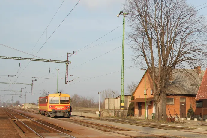 A Dombóvár–Komló-vasútvonal utolsó napján is meghibásodott egy szerelvénye