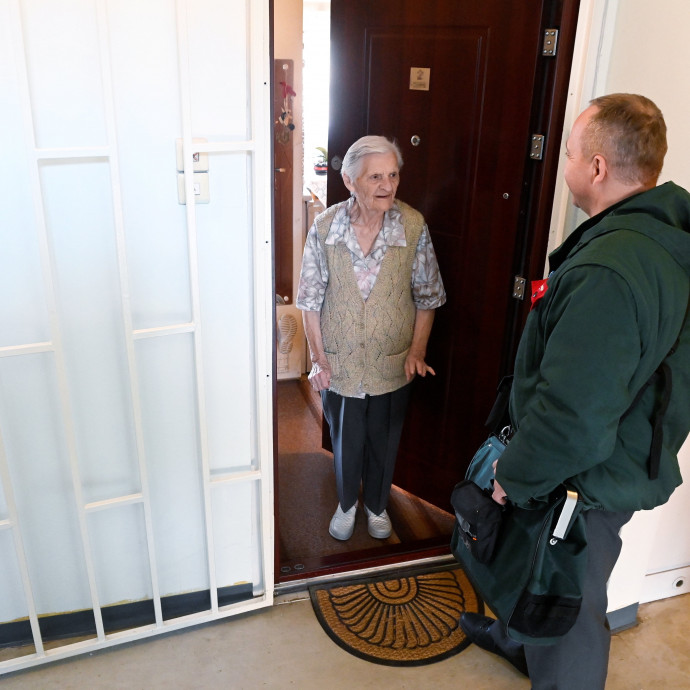 A nyugdíj- és minimálbér-kompenzáció is bizonytalanná vált a nehéz költségvetési helyzetben