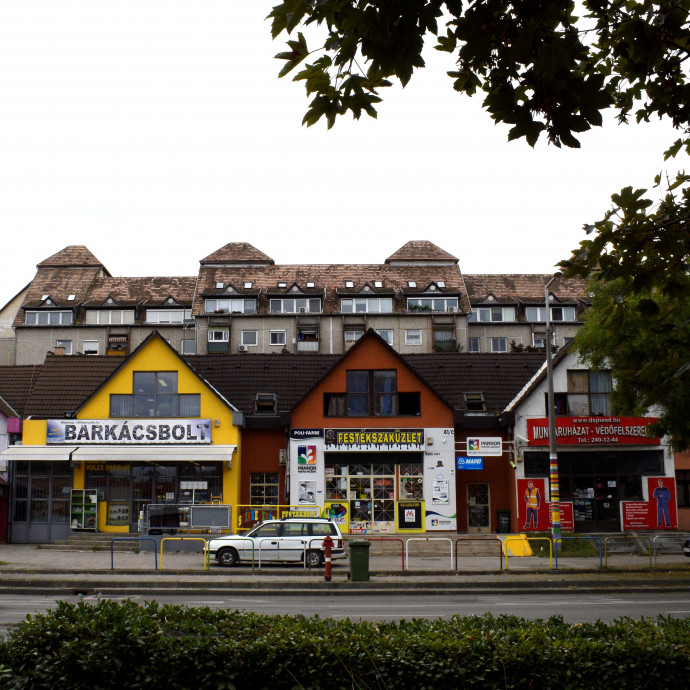 Új jelenség, hogy nyár elején is úgy bevásárolunk, mintha kiskarácsony lenne