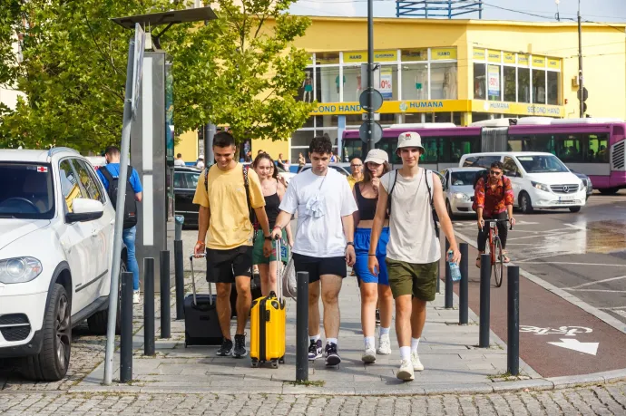 30 éves rekord: 2022-ben 50 000 romániai hagyta el végleg az országot