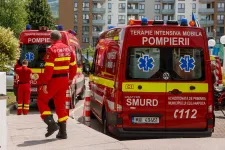 Szexuálisan zaklatással vádolnak egy sürgősségi mentőst, aki visszaélhetett betege magatehetetlenségével