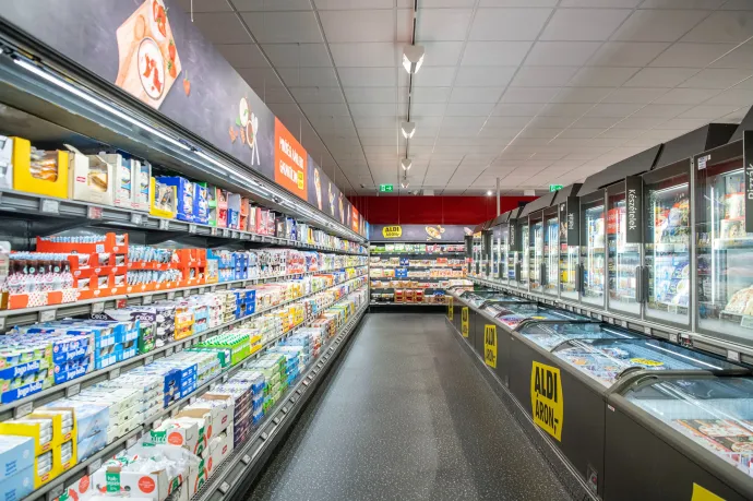 12 ezer liter égető érzést, hasmenést okozó tejet vont vissza az Aldi